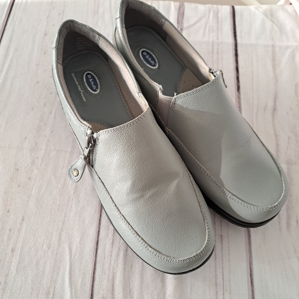 3 FOR 12 SALE Dr Scholls Side Zip Loafer Size 11 W Gray DoubleAir-Pillo Insoles